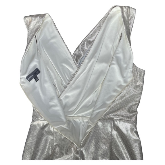 Donna Ricco Vneck Sheath Dress - Picture 5 of 8